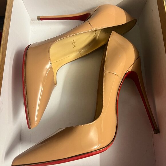 Christian Louboutin So Kate Patent Pointed-Toe Red Sole Pump - Picture 4 of 7
